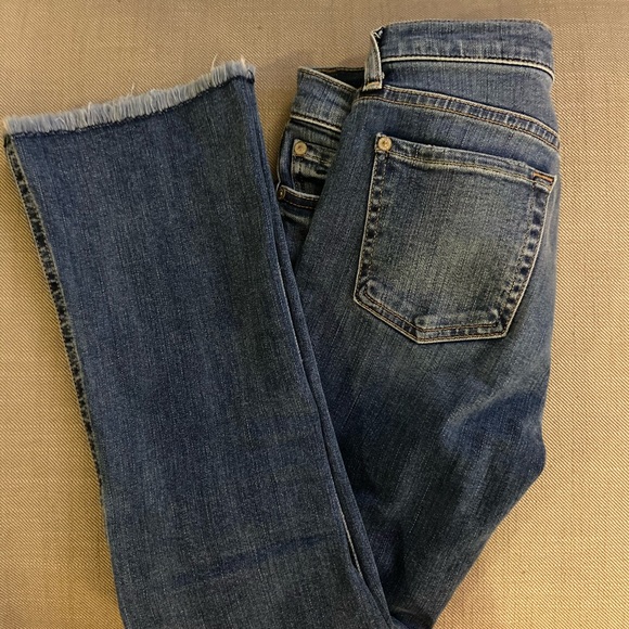 7 For All Mankind Cropped Frayed Ankle - Picture 2 of 4